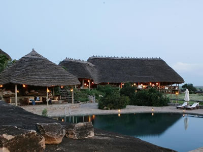 Apoka Safari Lodge